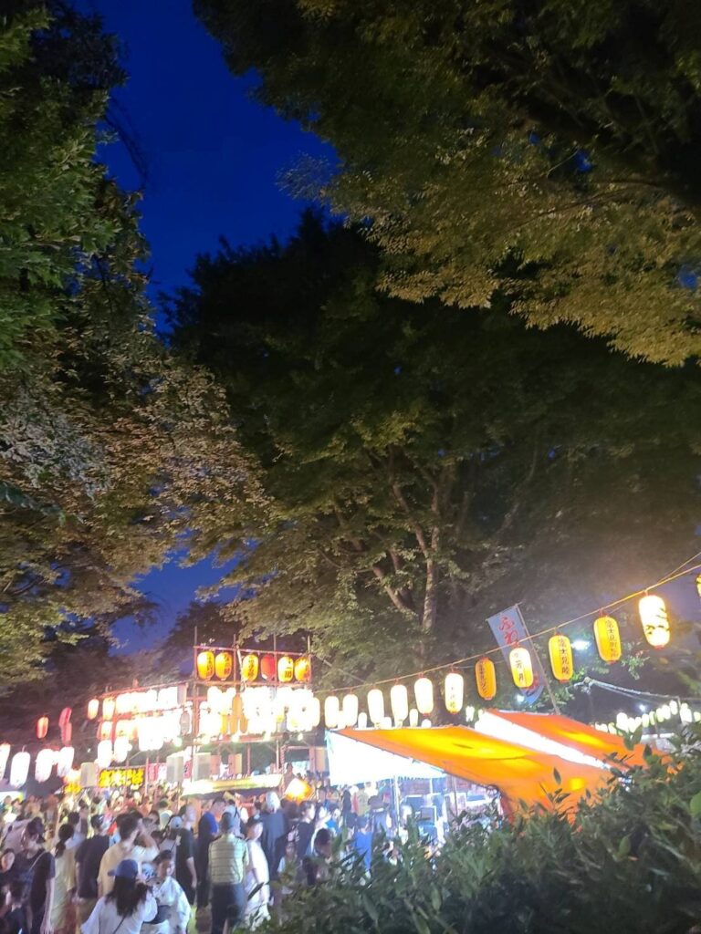 夏祭りの様子