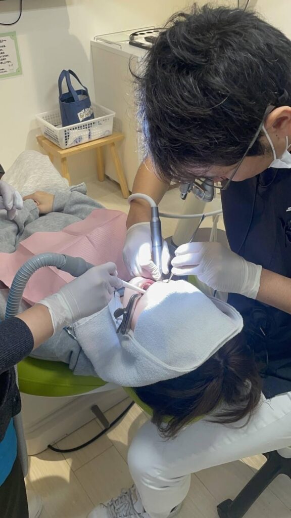 歯科治療の様子